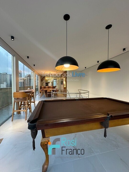 Apartamento para aluguel de temporada em Itapema (Meia Praia)