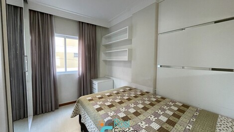 Apartamento de 3 suites frente al mar en Meia Praia, SC