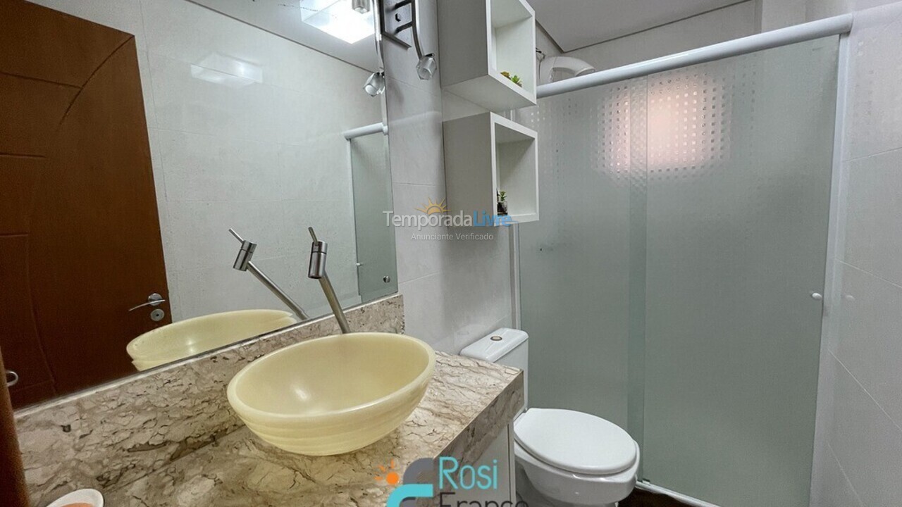 Apartamento para alquiler de vacaciones em Itapema (Meia Praia)