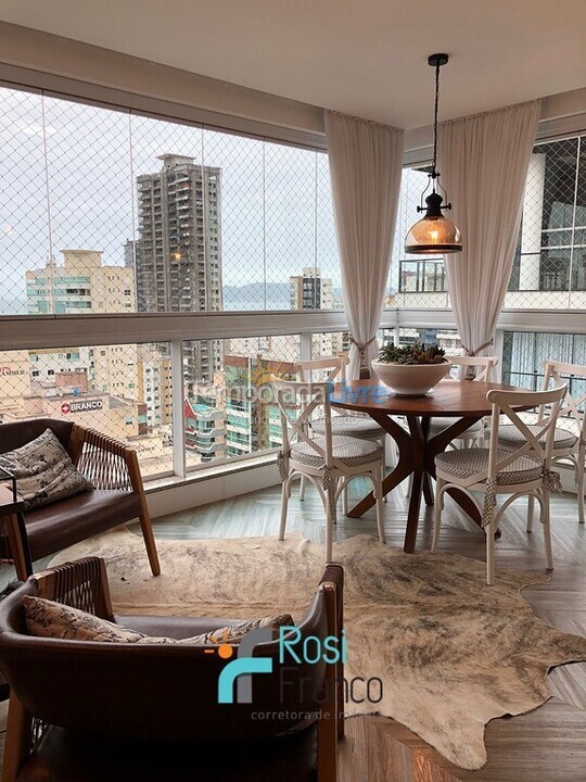 Apartamento para aluguel de temporada em Itapema (Meia Praia)