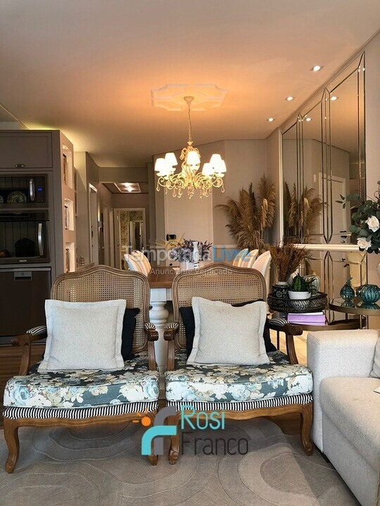 Apartamento para aluguel de temporada em Itapema (Meia Praia)