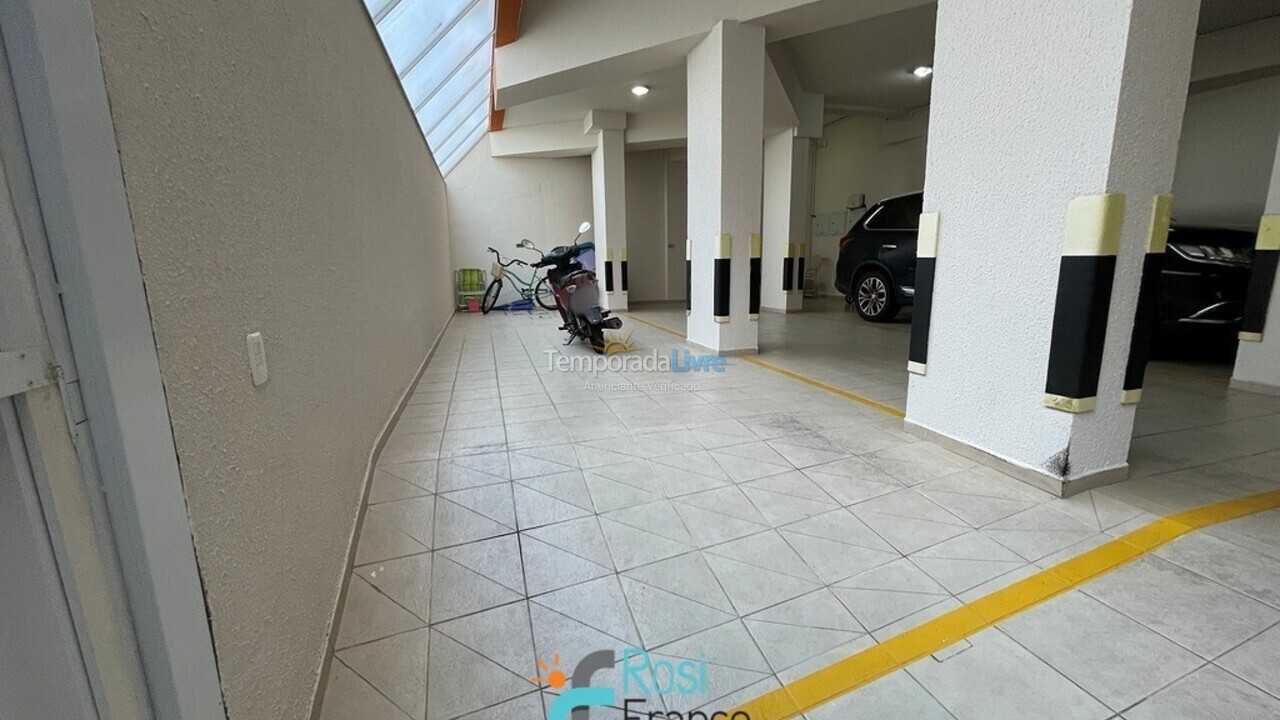 Apartamento para alquiler de vacaciones em Itapema (Meia Praia)