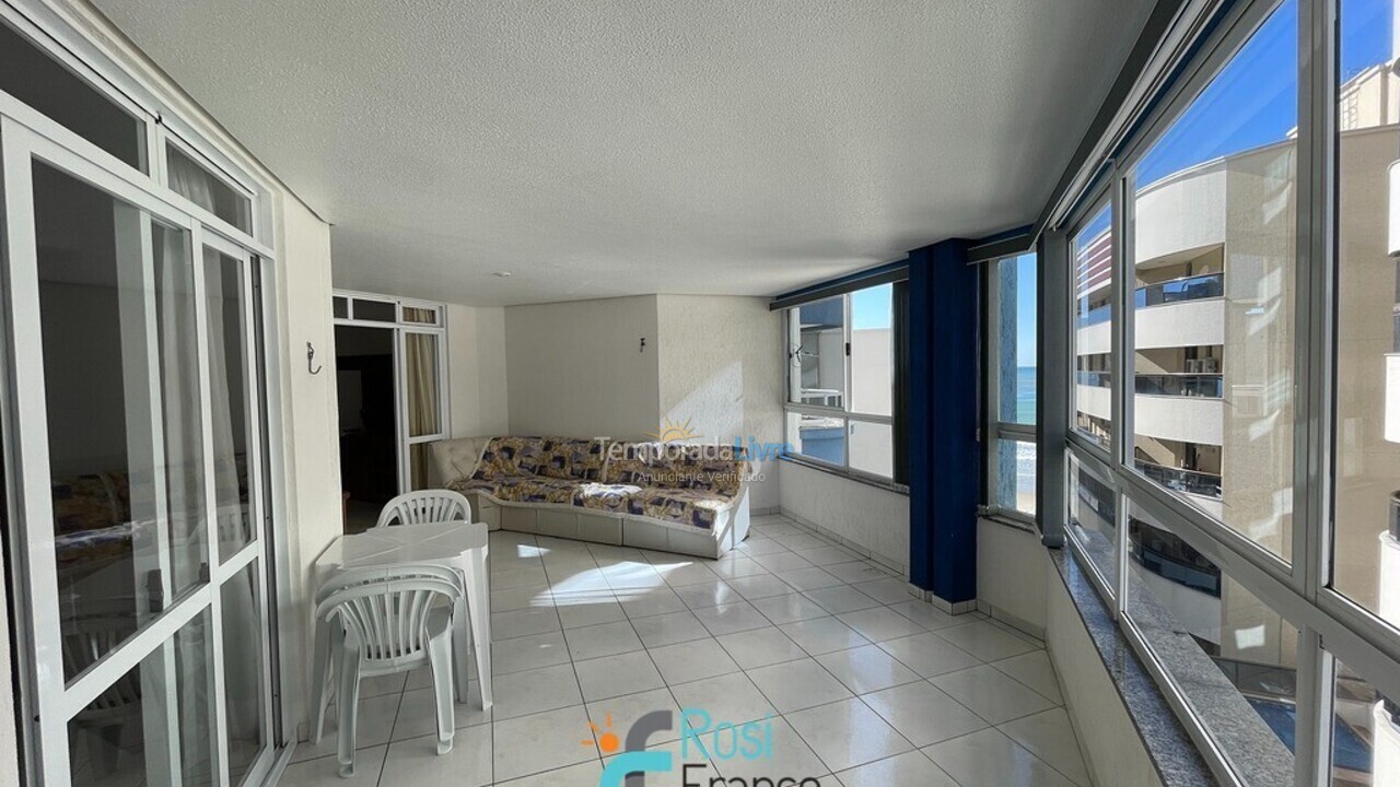 Apartment for vacation rental in Itapema (Centro)