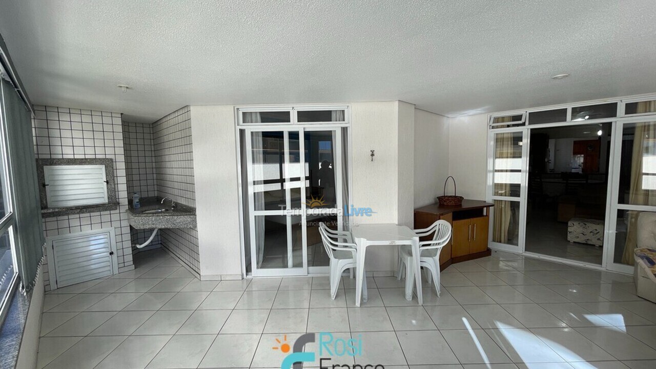Apartment for vacation rental in Itapema (Centro)