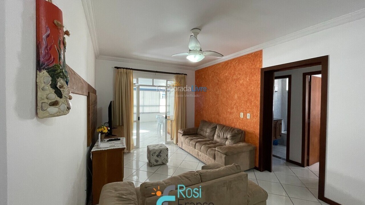 Apartment for vacation rental in Itapema (Centro)
