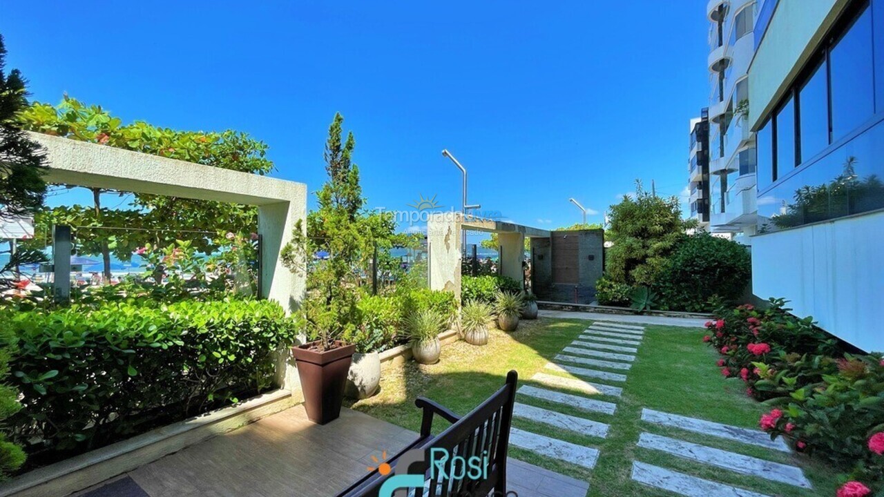 Apartamento para aluguel de temporada em Itapema (Meia Praia)