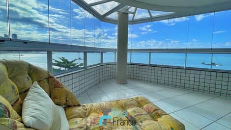 Apartamento de 4 habitaciones frente al mar Itapema SC