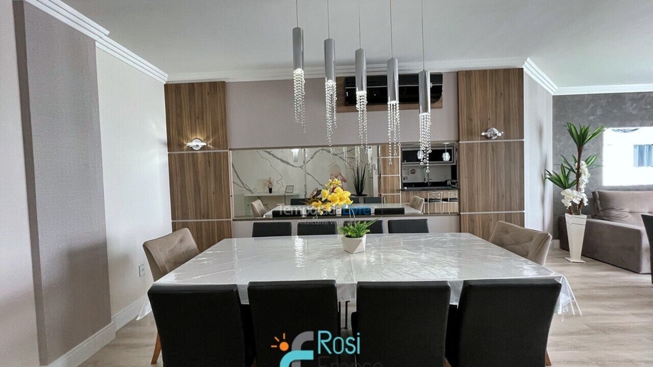 Apartamento para alquiler de vacaciones em Itapema (Meia Praia)