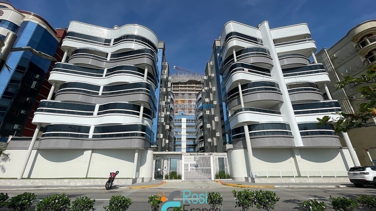 Apartamento para aluguel de temporada em Itapema (Centro)