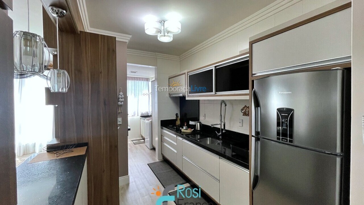 Apartamento para alquiler de vacaciones em Itapema (Meia Praia)