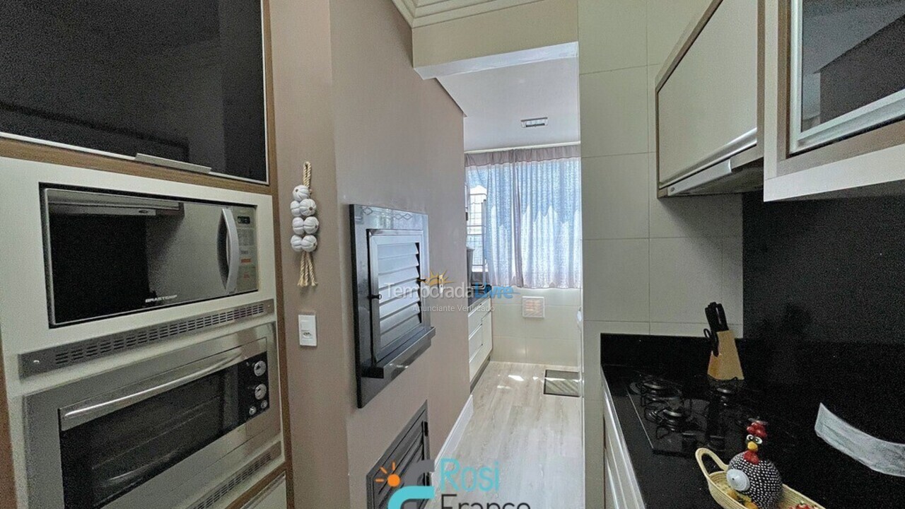 Apartamento para alquiler de vacaciones em Itapema (Meia Praia)