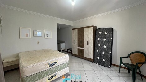 Apartamento frente mar 4 dormitórios Itapema centro SC