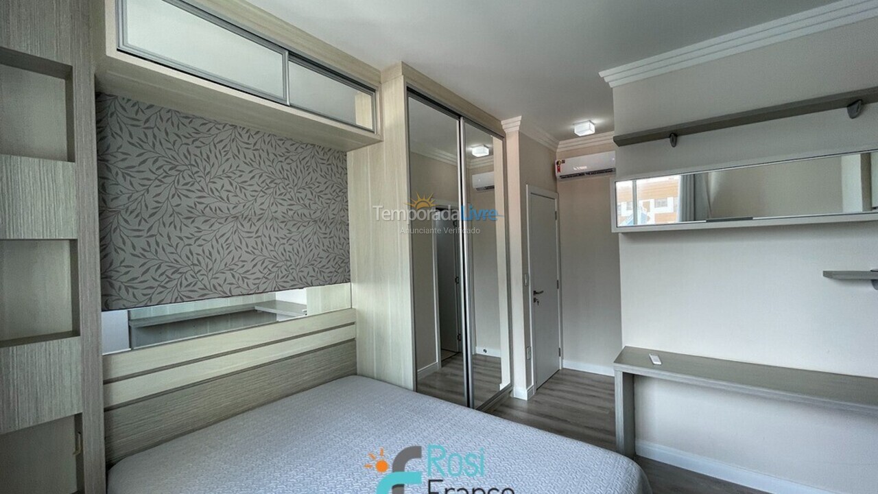 Apartamento para alquiler de vacaciones em Itapema (Meia Praia)