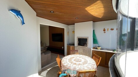 3 bedroom apartment with sea view in Itapema, SC