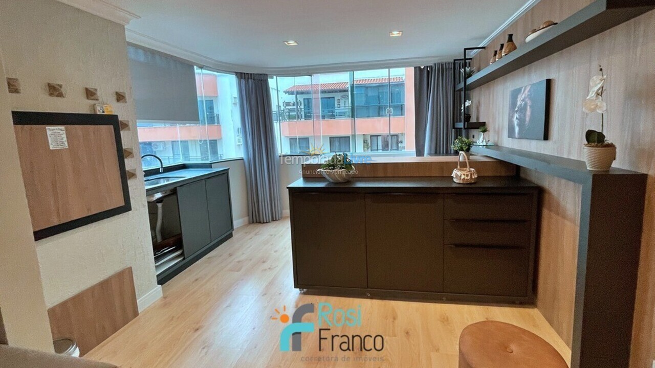 Apartamento para alquiler de vacaciones em Itapema (Meia Praia)