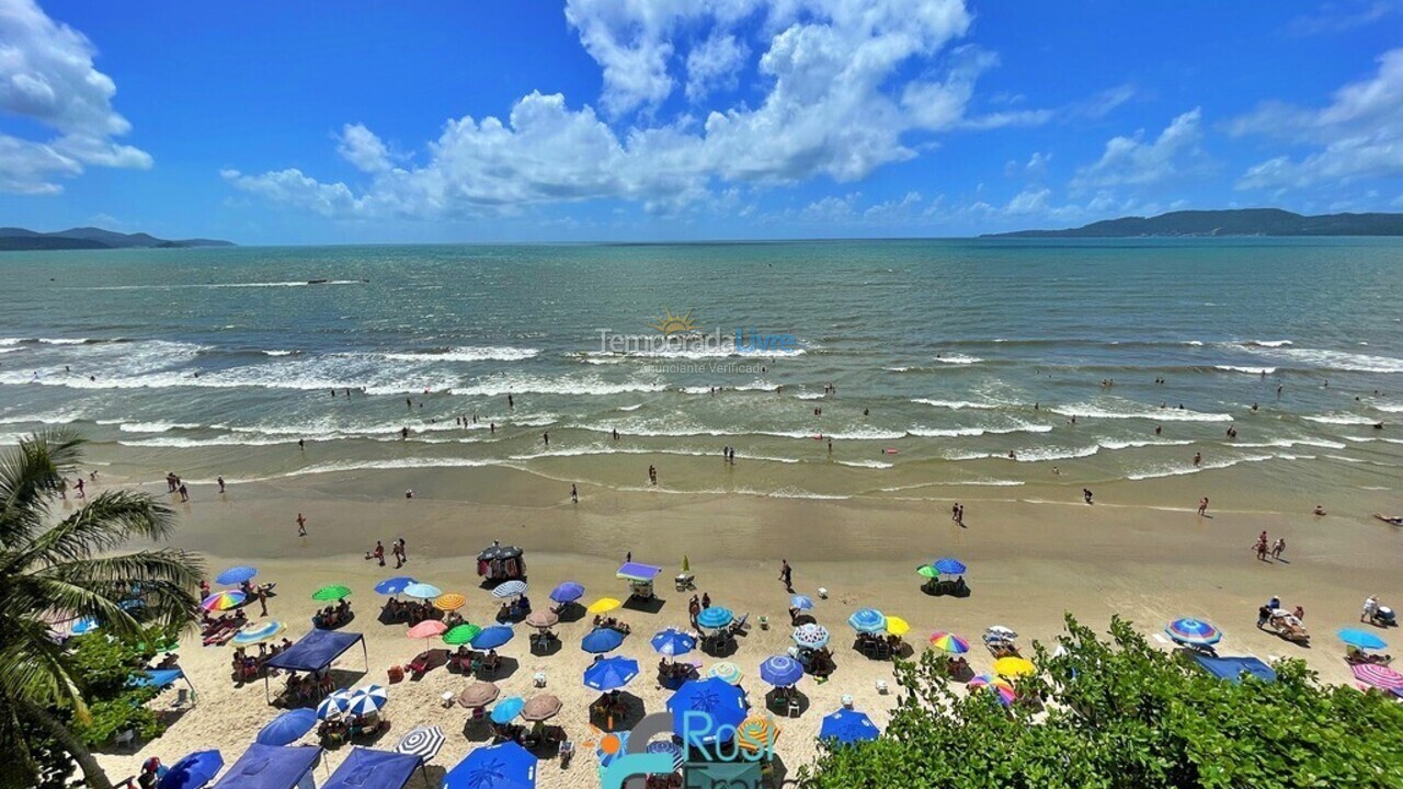 Apartamento para aluguel de temporada em Itapema (Meia Praia Frente Mar)