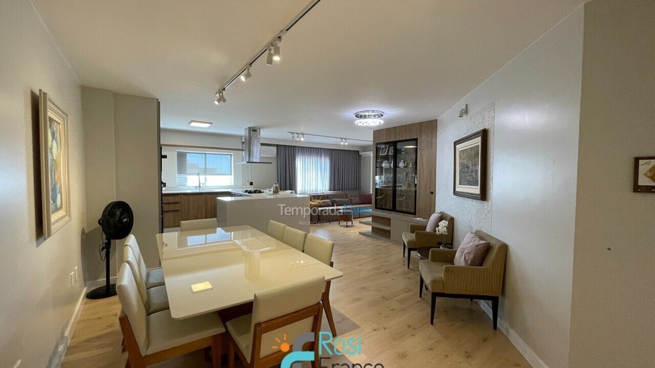 Apartamento para alquiler de vacaciones em Itapema (Meia Praia)