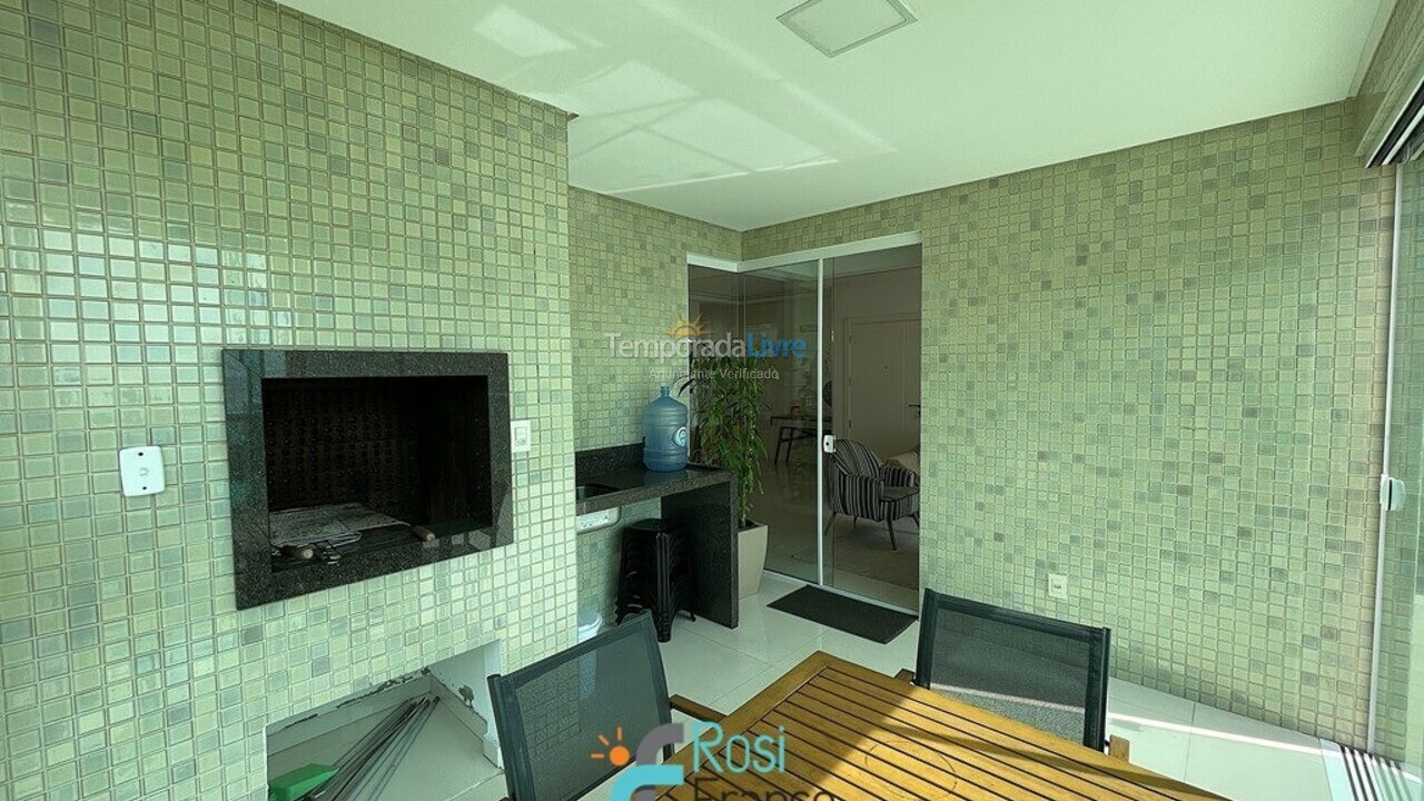 Apartment for vacation rental in Itapema (Meia Praia)