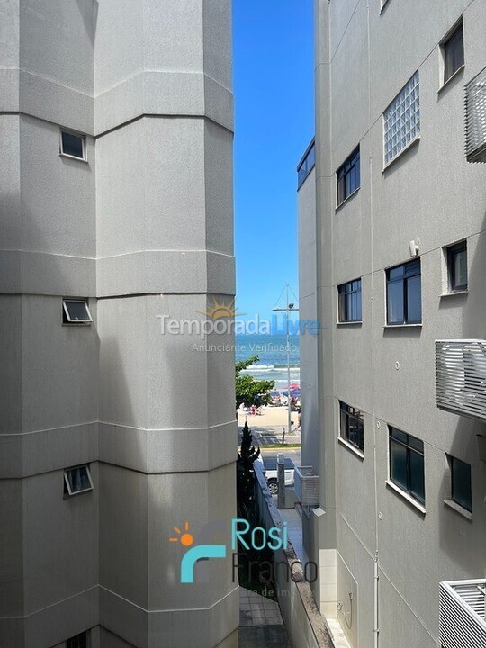 Apartamento para aluguel de temporada em Itapema (Meia Praia)