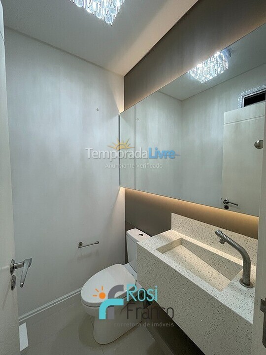 Apartment for vacation rental in Itapema (Meia Praia)