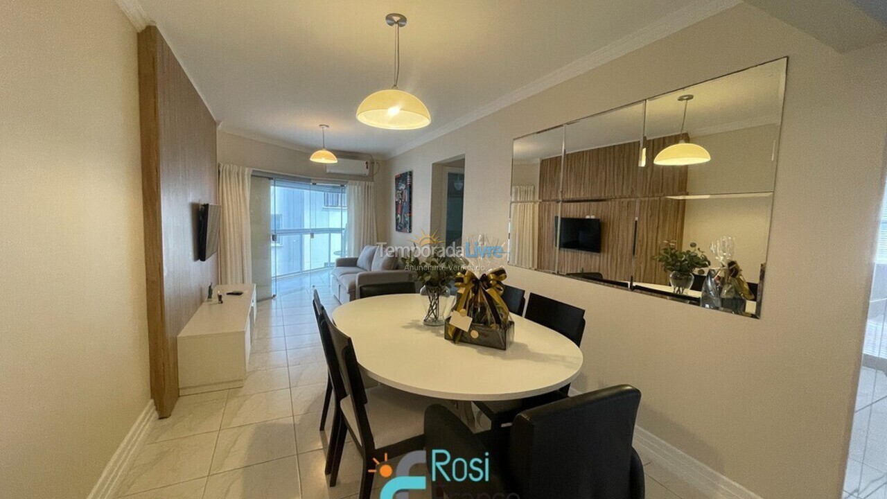 Apartamento para aluguel de temporada em Itapema (Meia Praia)