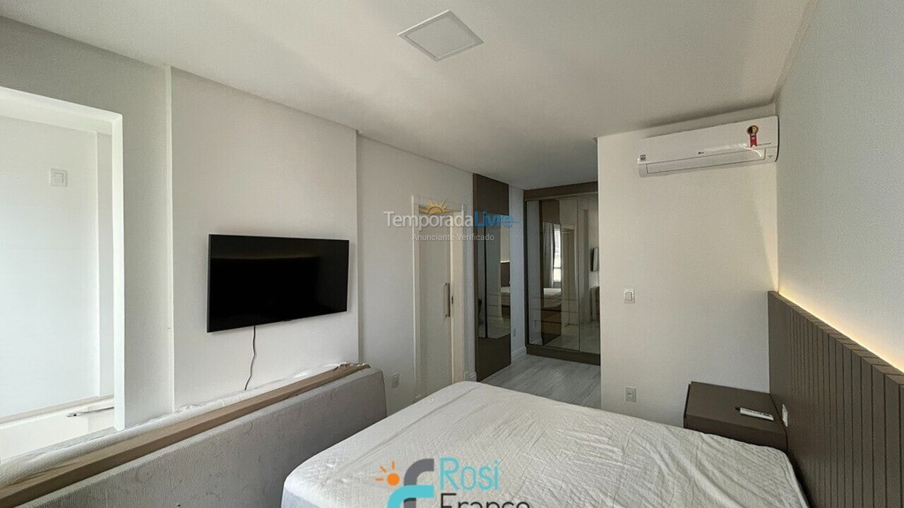 Apartment for vacation rental in Itapema (Meia Praia)