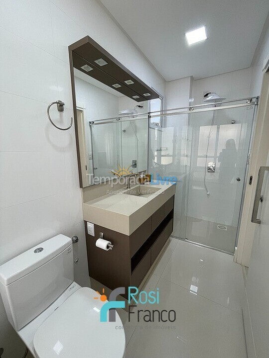 Apartment for vacation rental in Itapema (Meia Praia)