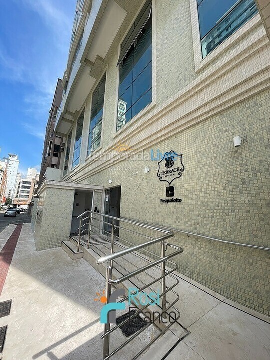 Apartment for vacation rental in Itapema (Meia Praia)