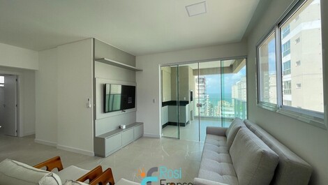 Apartamento de 3 dormitorios con vistas al mar, Meia Praia