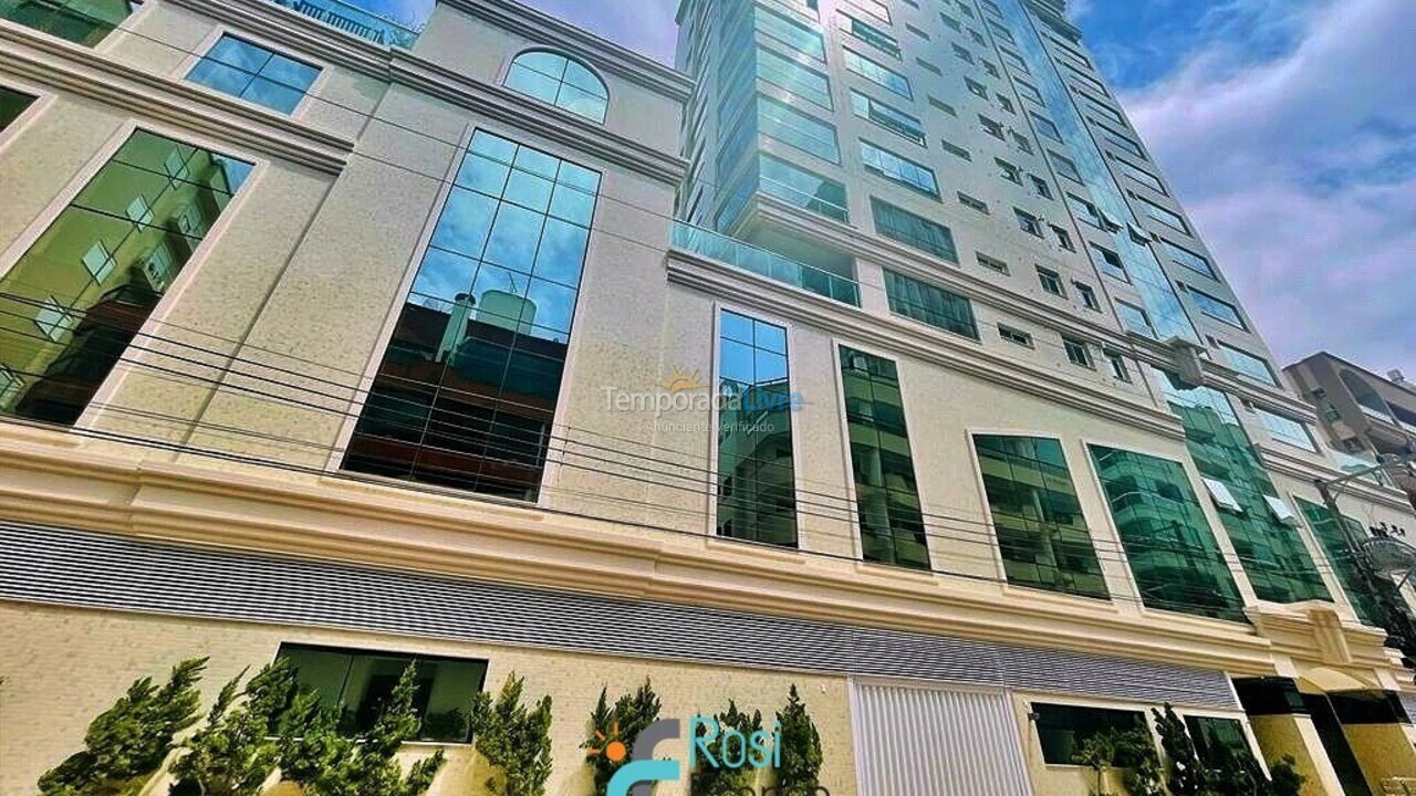 Apartment for vacation rental in Itapema (Meia Praia)