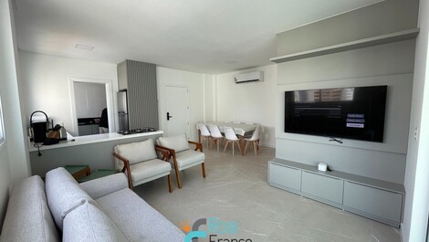 Apartamento de 3 dormitorios con vistas al mar, Meia Praia
