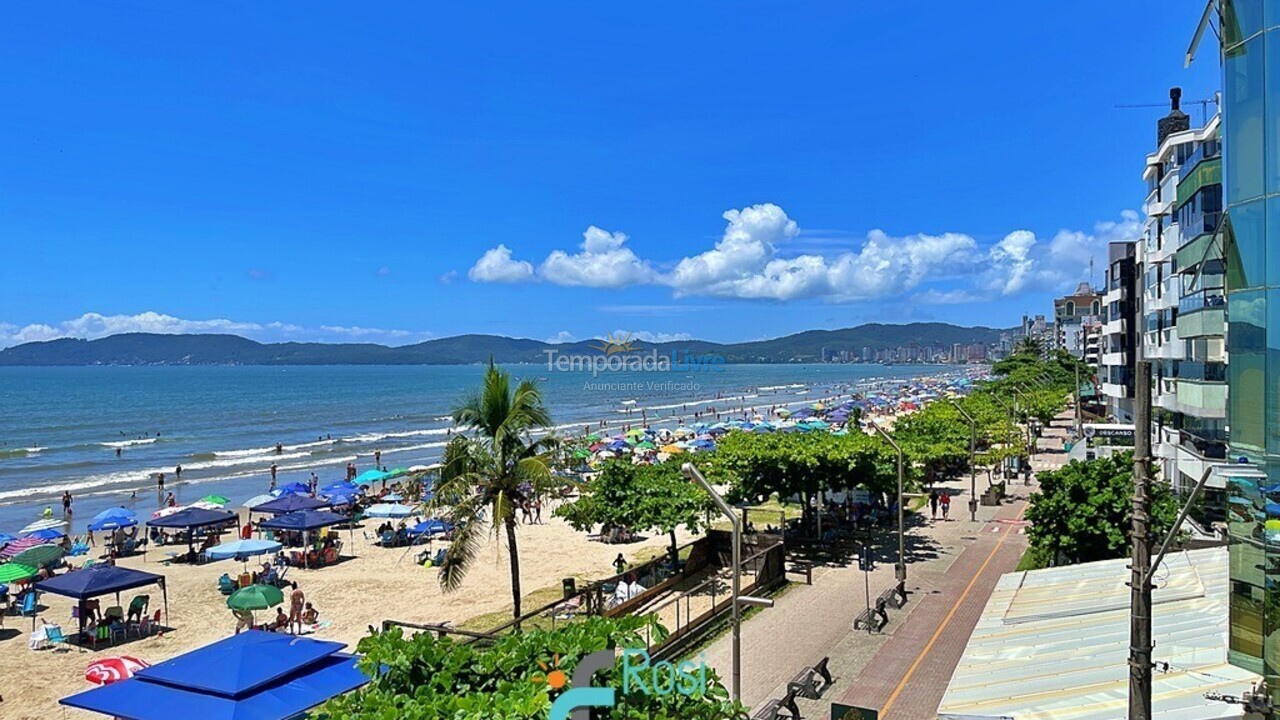 Apartamento para aluguel de temporada em Itapema (Meia Praia)