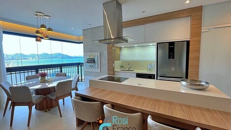 Apartment with 3 suites, sea view, Itapema Meia Praia