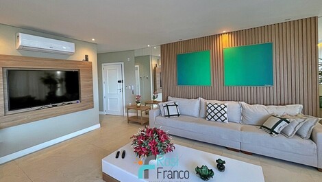 Apartment with 3 suites, sea view, Itapema Meia Praia