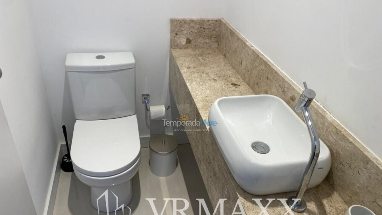 Apartment for vacation rental in Bombinhas (Canto Grande)