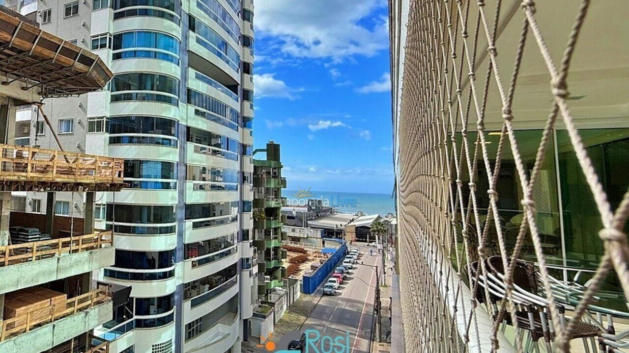 Apartment for vacation rental in Itapema (Meia Praia)