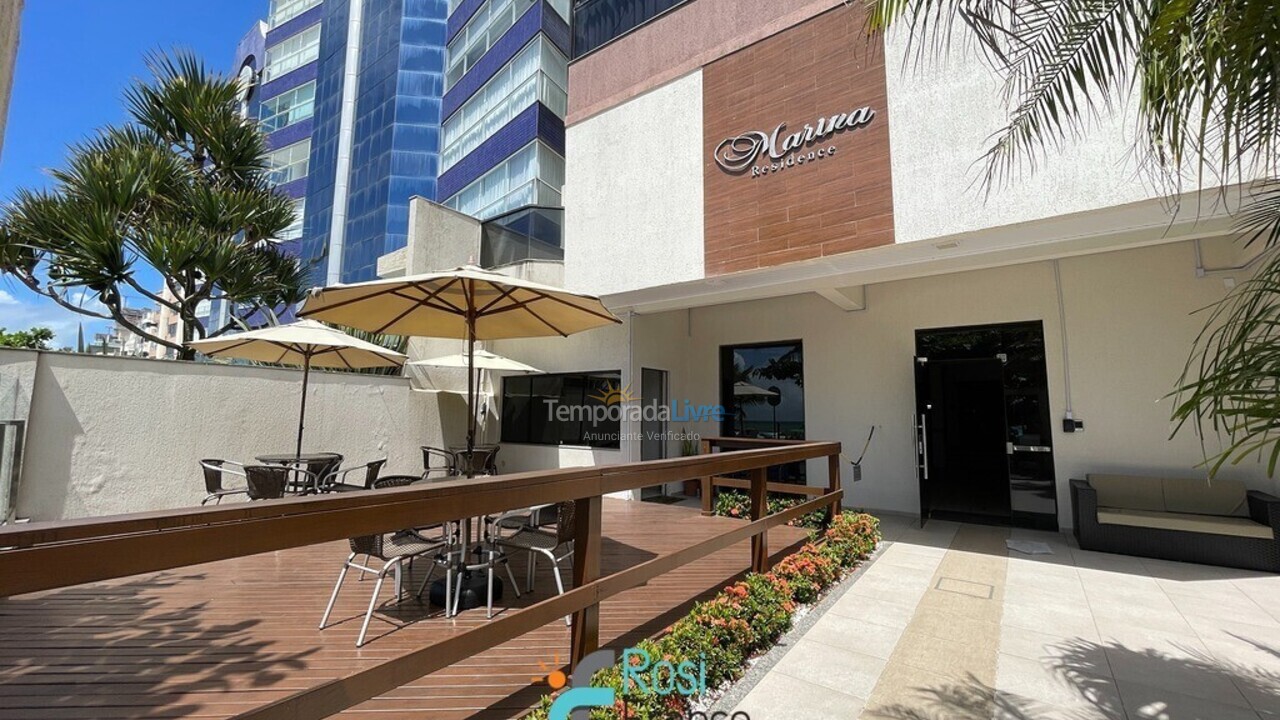 Apartamento para aluguel de temporada em Itapema (Meia Praia)