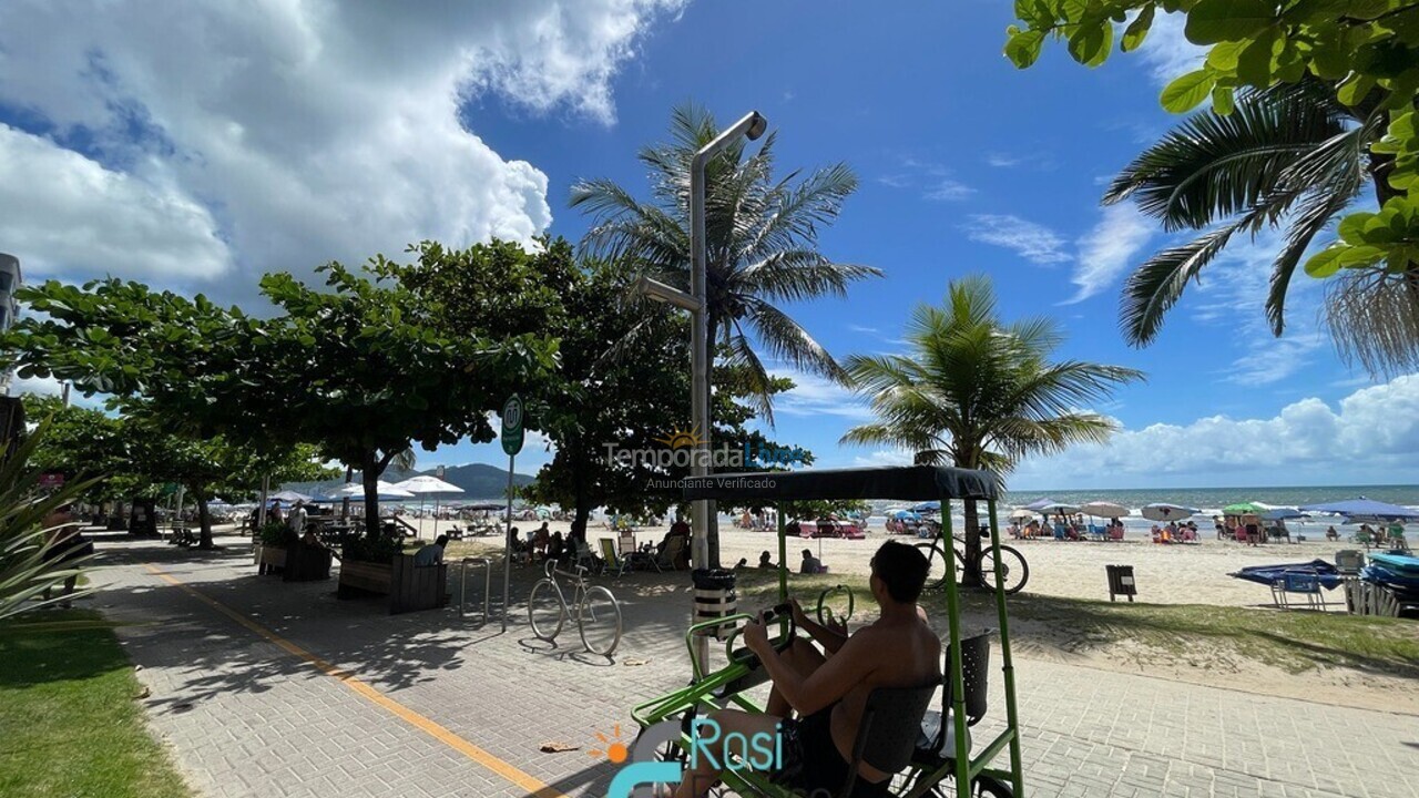 Apartamento para aluguel de temporada em Itapema (Meia Praia)