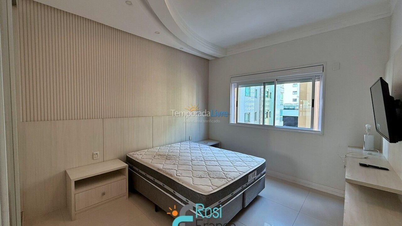 Apartment for vacation rental in Itapema (Meia Praia)