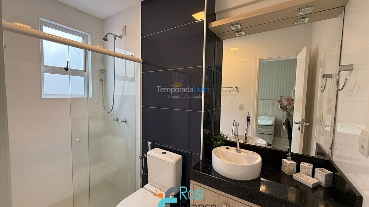 Apartment for vacation rental in Itapema (Meia Praia)