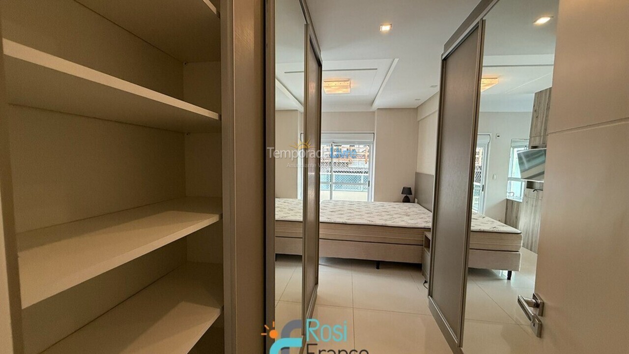 Apartment for vacation rental in Itapema (Meia Praia)