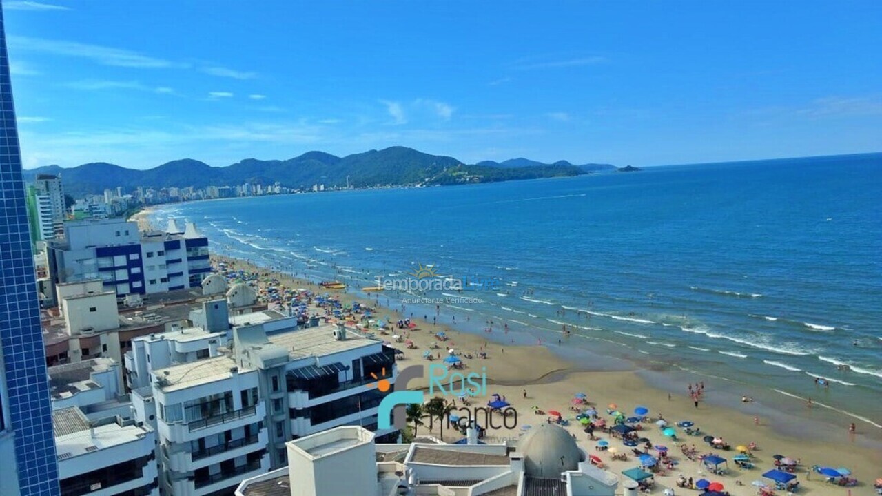 Apartamento para aluguel de temporada em Itapema (Meia Praia)