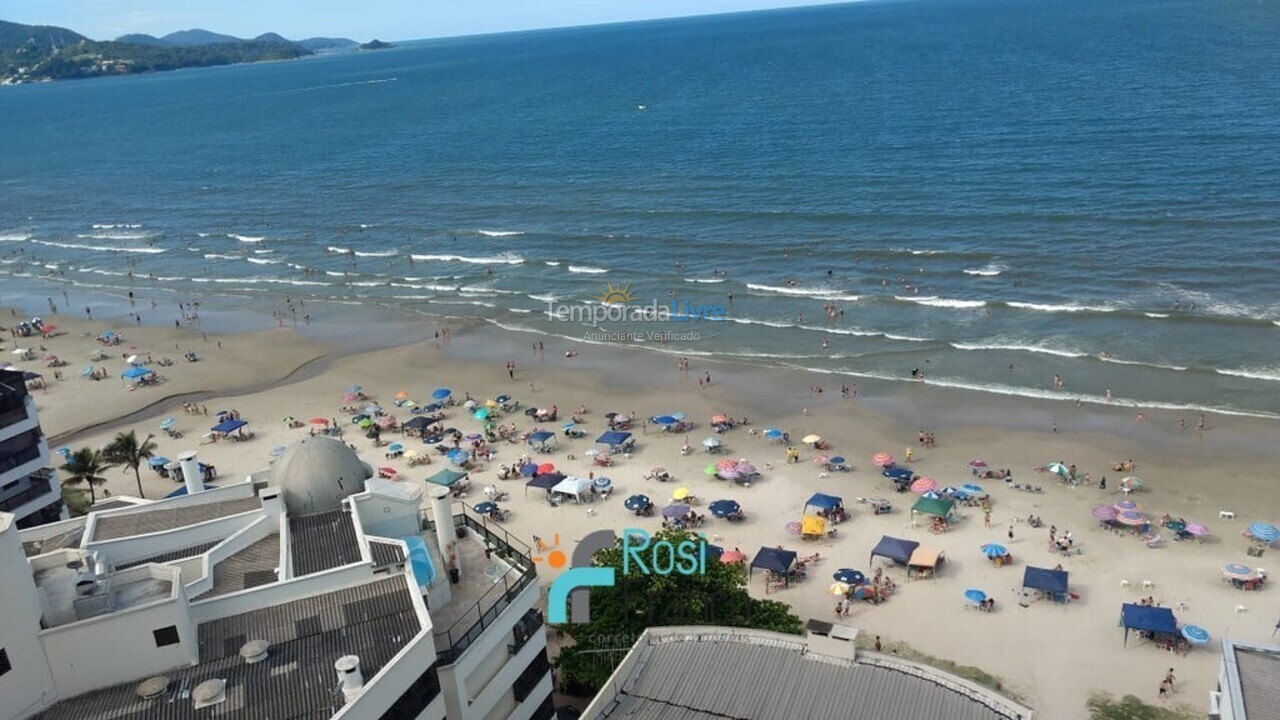 Apartamento para aluguel de temporada em Itapema (Meia Praia)