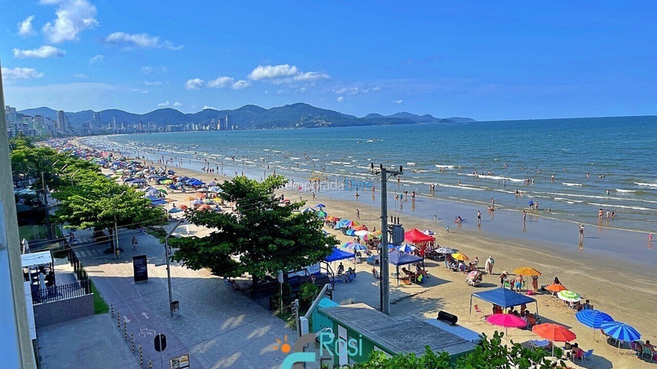 Apartment for vacation rental in Itapema (Meia Praia)