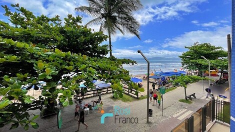 Apartamento frente al mar 2 dormitorios Itapema Meia Praia SC