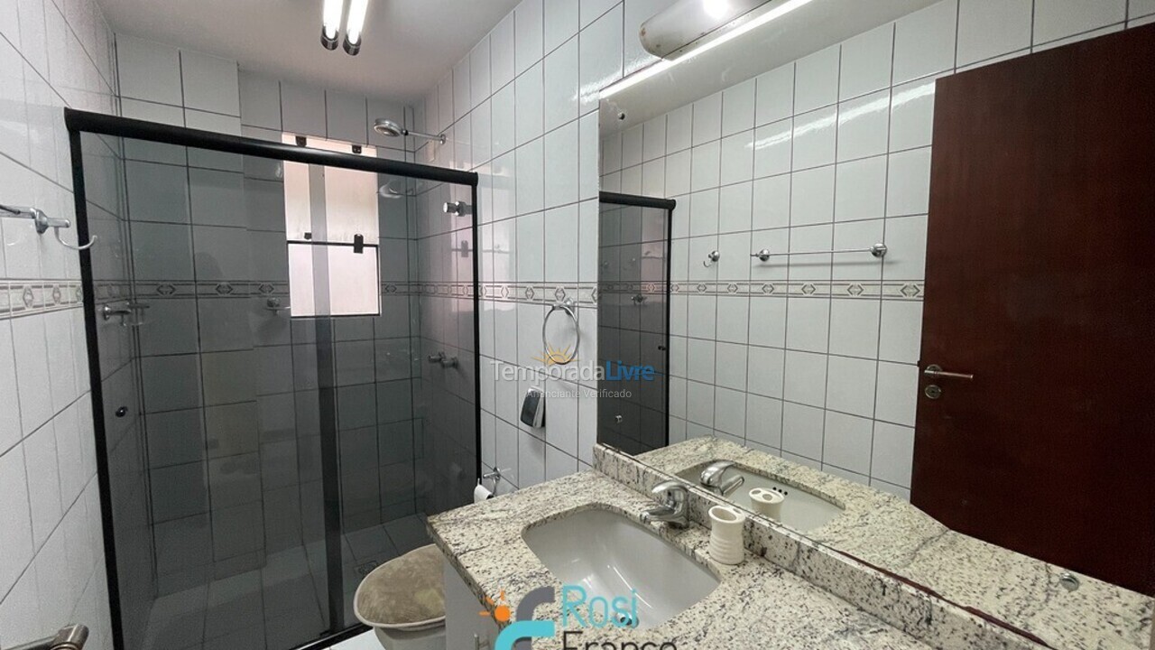 Apartamento para alquiler de vacaciones em Itapema (Meia Praia Frente Mar)