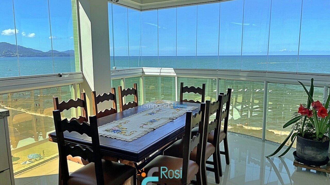 Apartment for vacation rental in Itapema (Meia Praia)