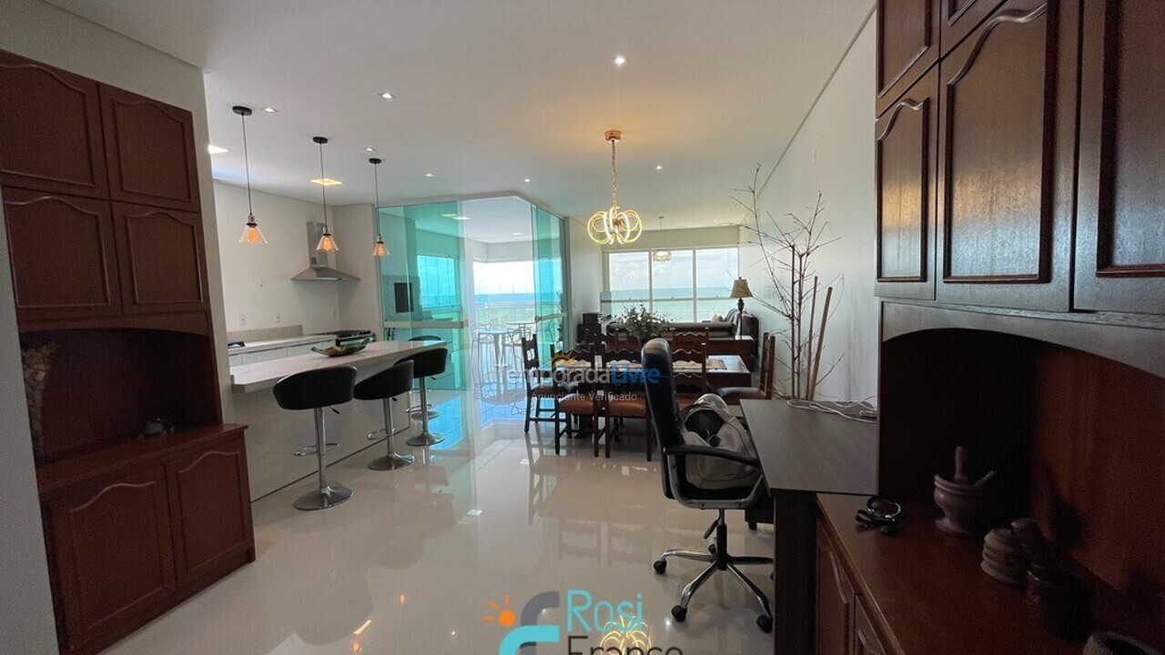 Apartment for vacation rental in Itapema (Meia Praia)