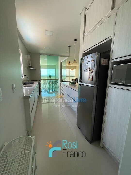 Apartment for vacation rental in Itapema (Meia Praia)