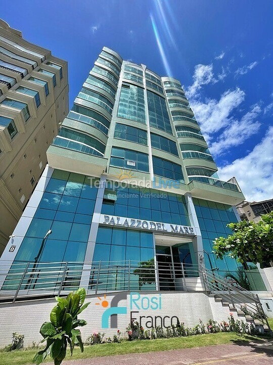 Apartment for vacation rental in Itapema (Meia Praia)